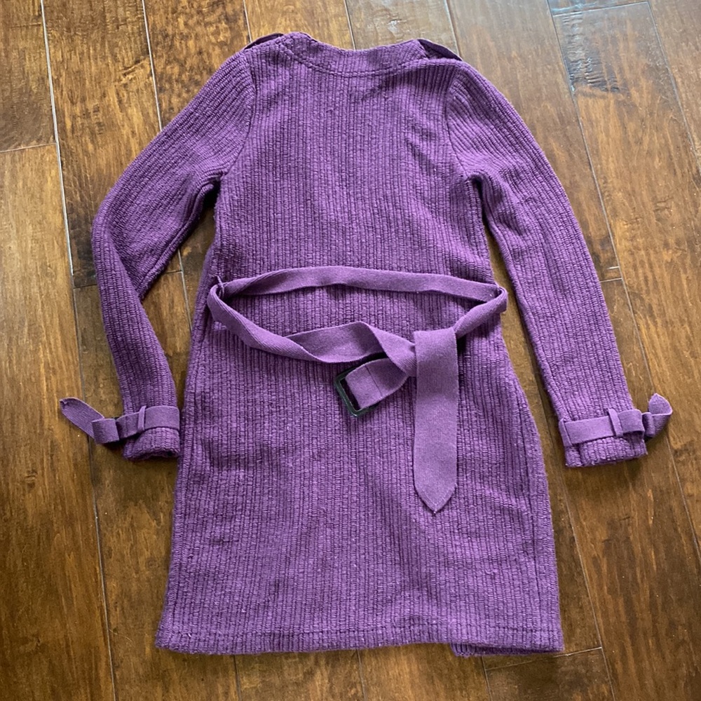 BURBERRY - Mid length wool cashmere silk Cardigan in eggplant color with belt. - Picture 14 of 16